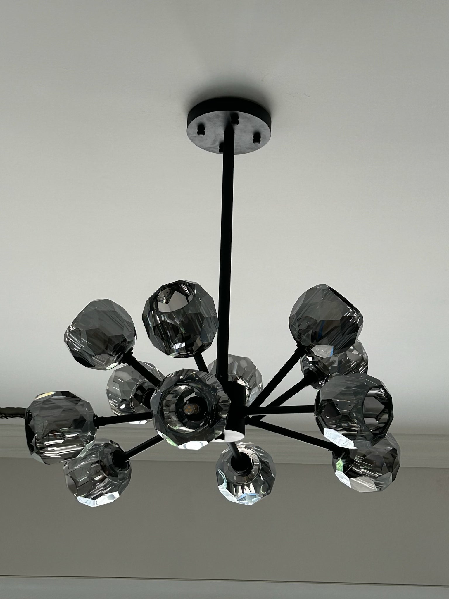 Bille De Crystal Ball Round Chandelier 24"