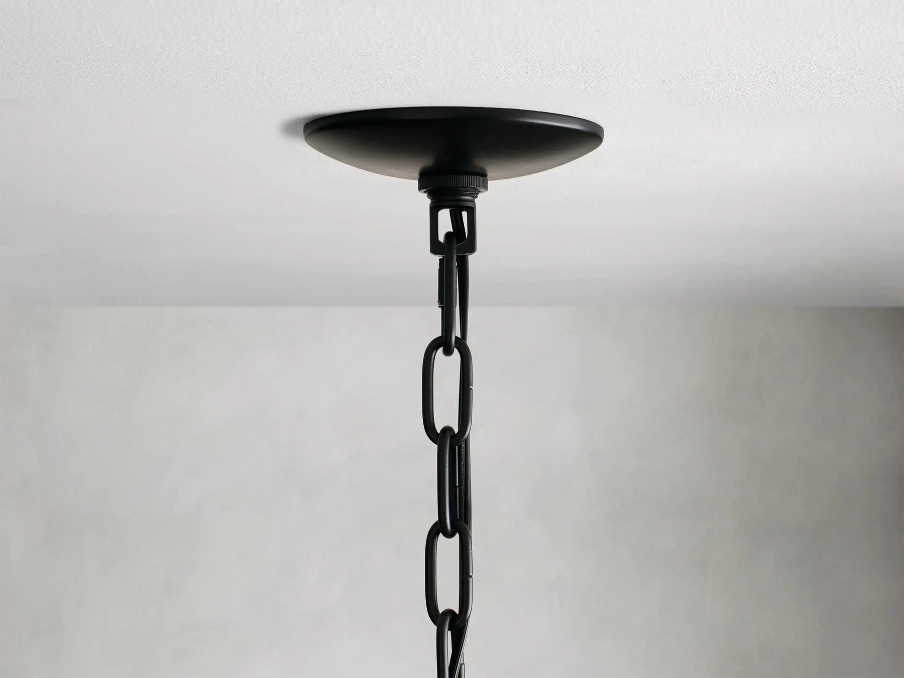 Paloma Chandelier 28''40''