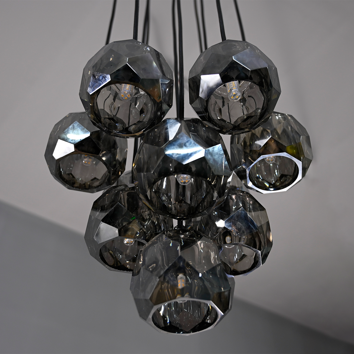 Bille De Crystal Ball Cluster Chandelier 14"