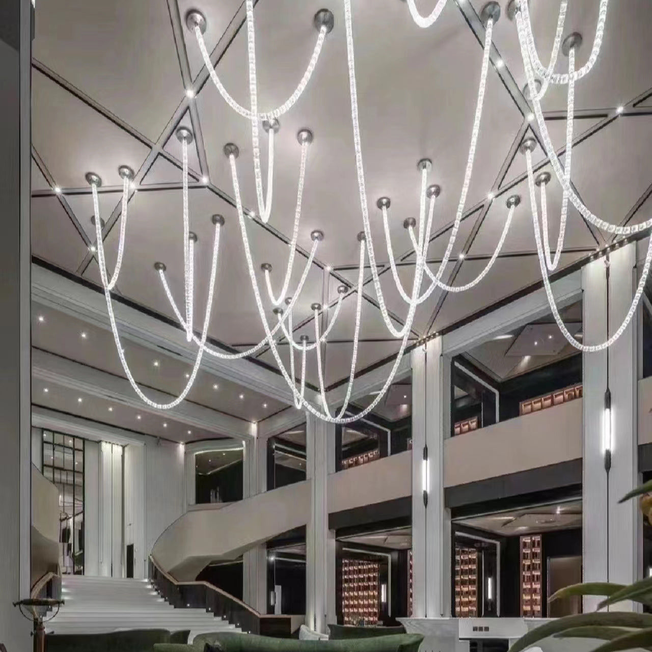 Modern Collier LED Pendant/Chandelier