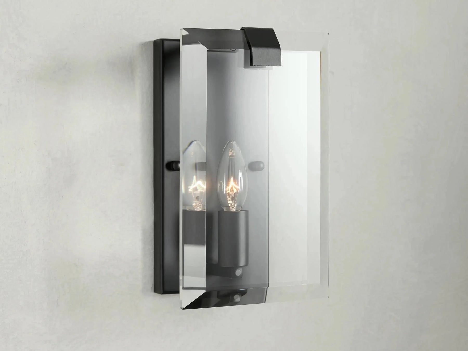 Amaya Wall Sconce