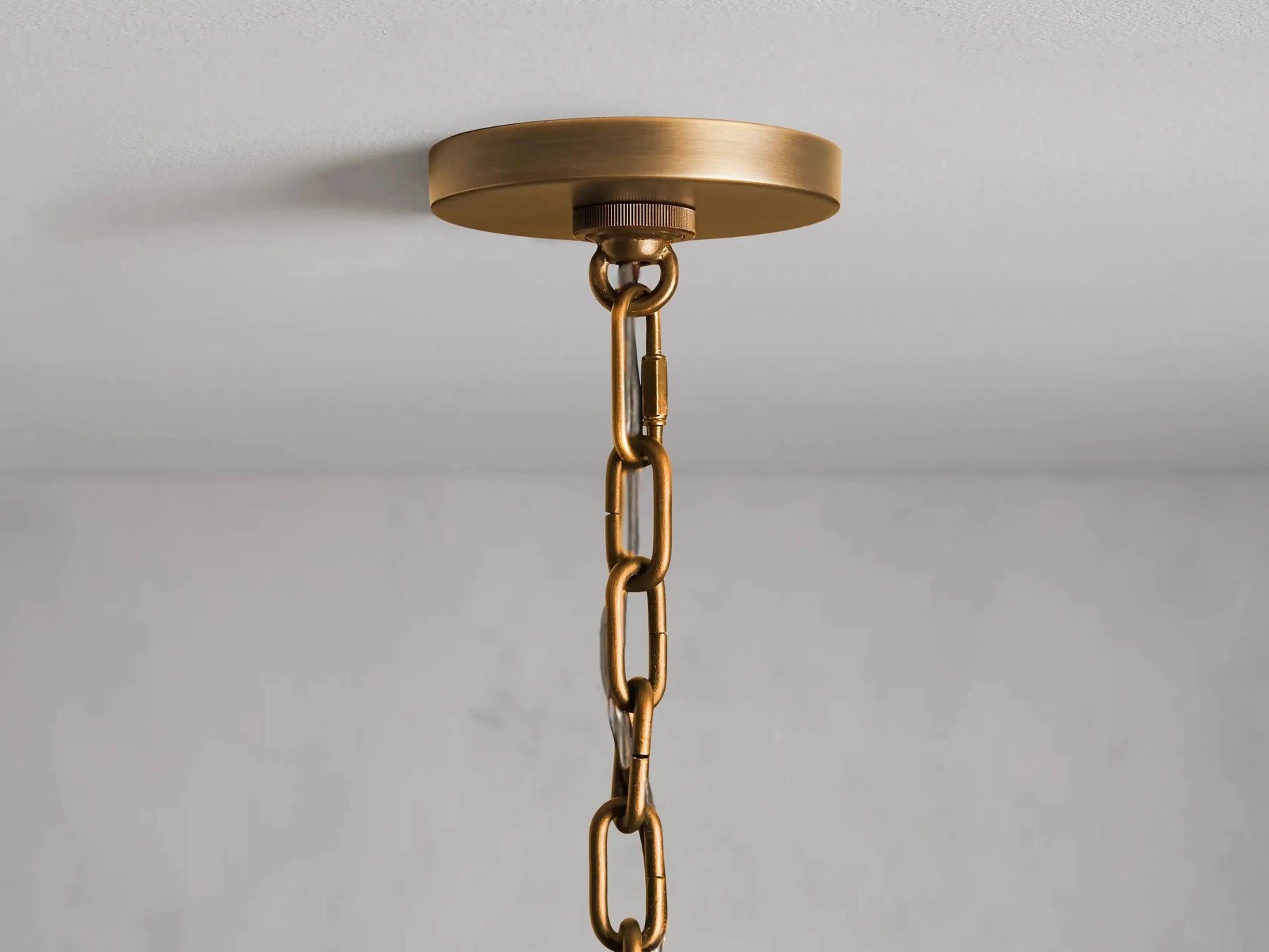 Celine Chandelier 36'' 59''