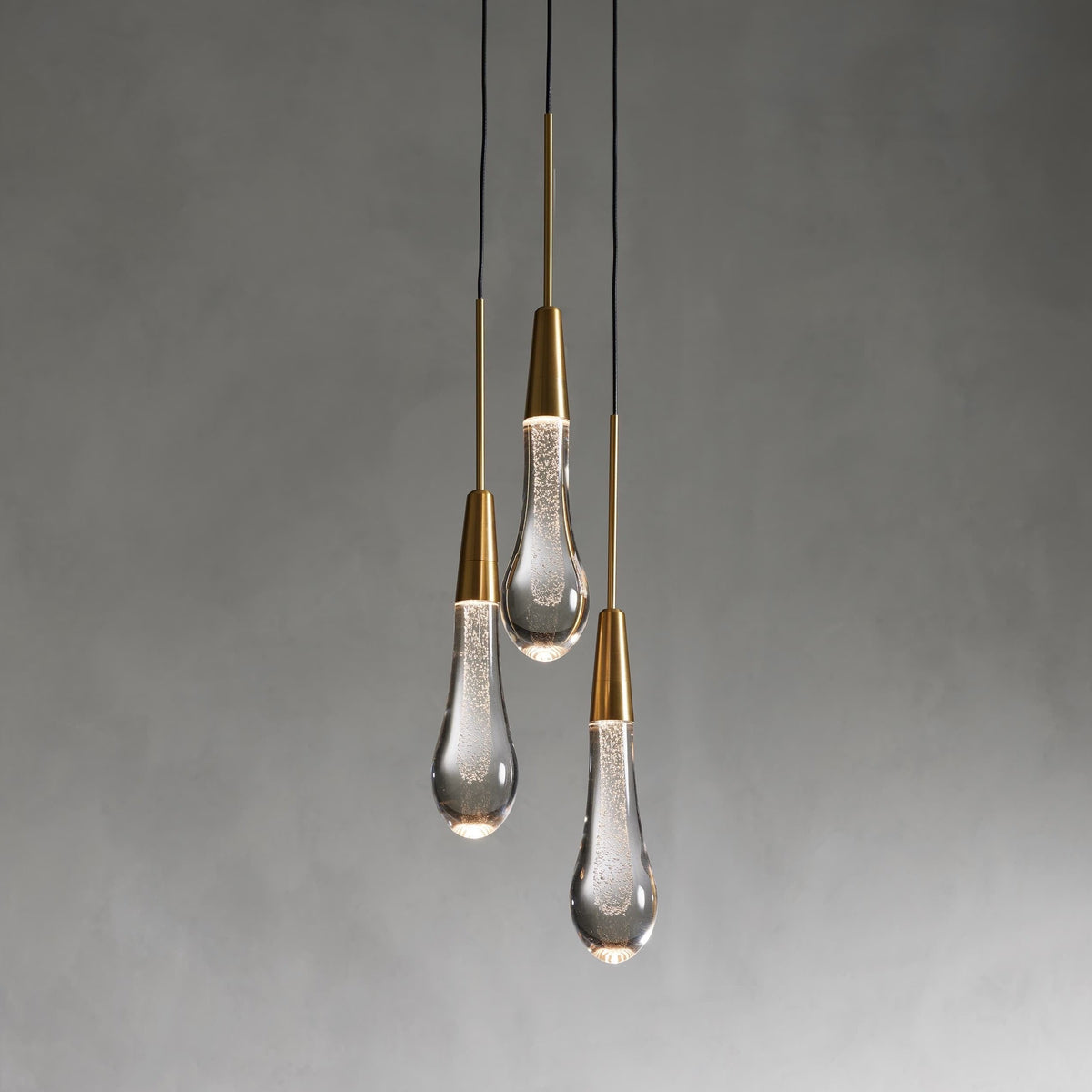 Solitaire Single Light /3-light Pendant