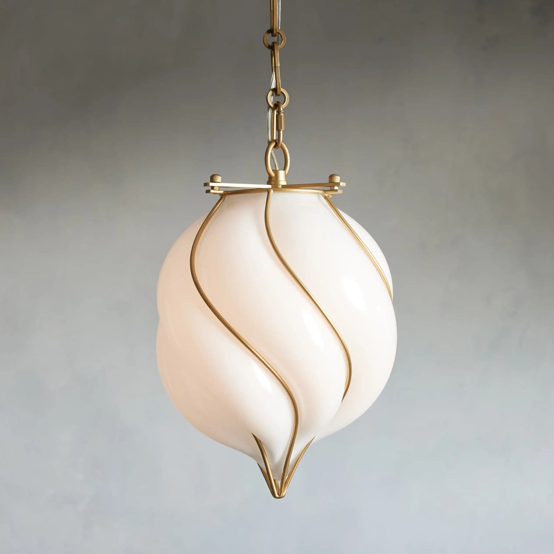 MARGOLIS LARGE PENDANT 8.5'' 10.5''