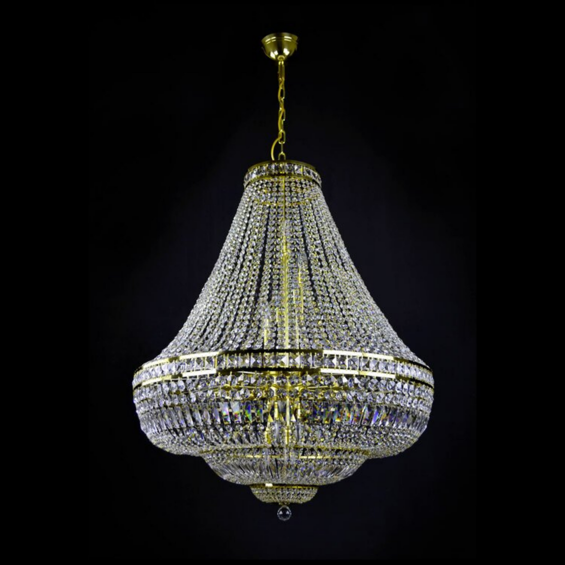 Aria Kingston 21 Crystal Glass Chandelier