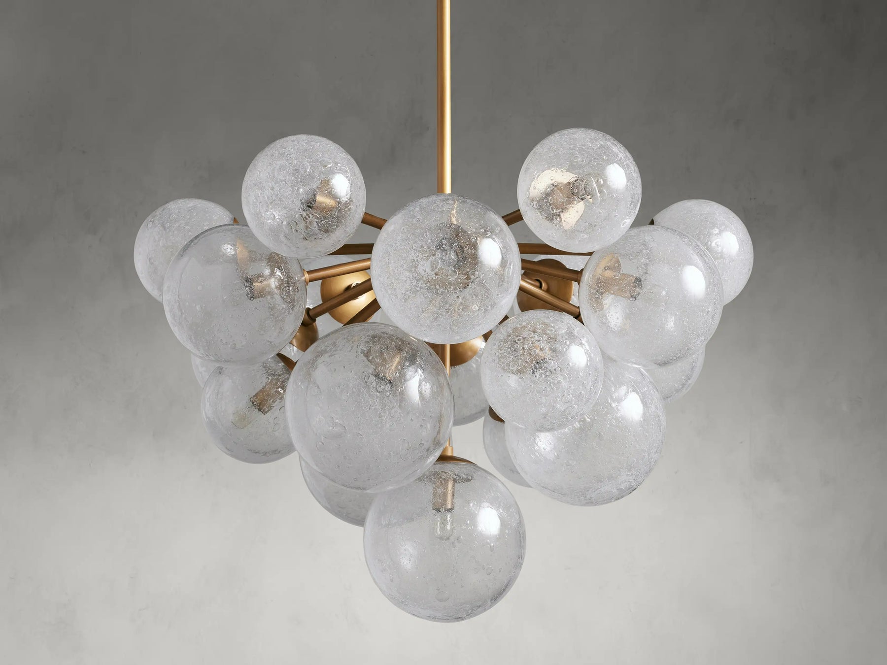 Bubble Mandoza Chandelier 27''