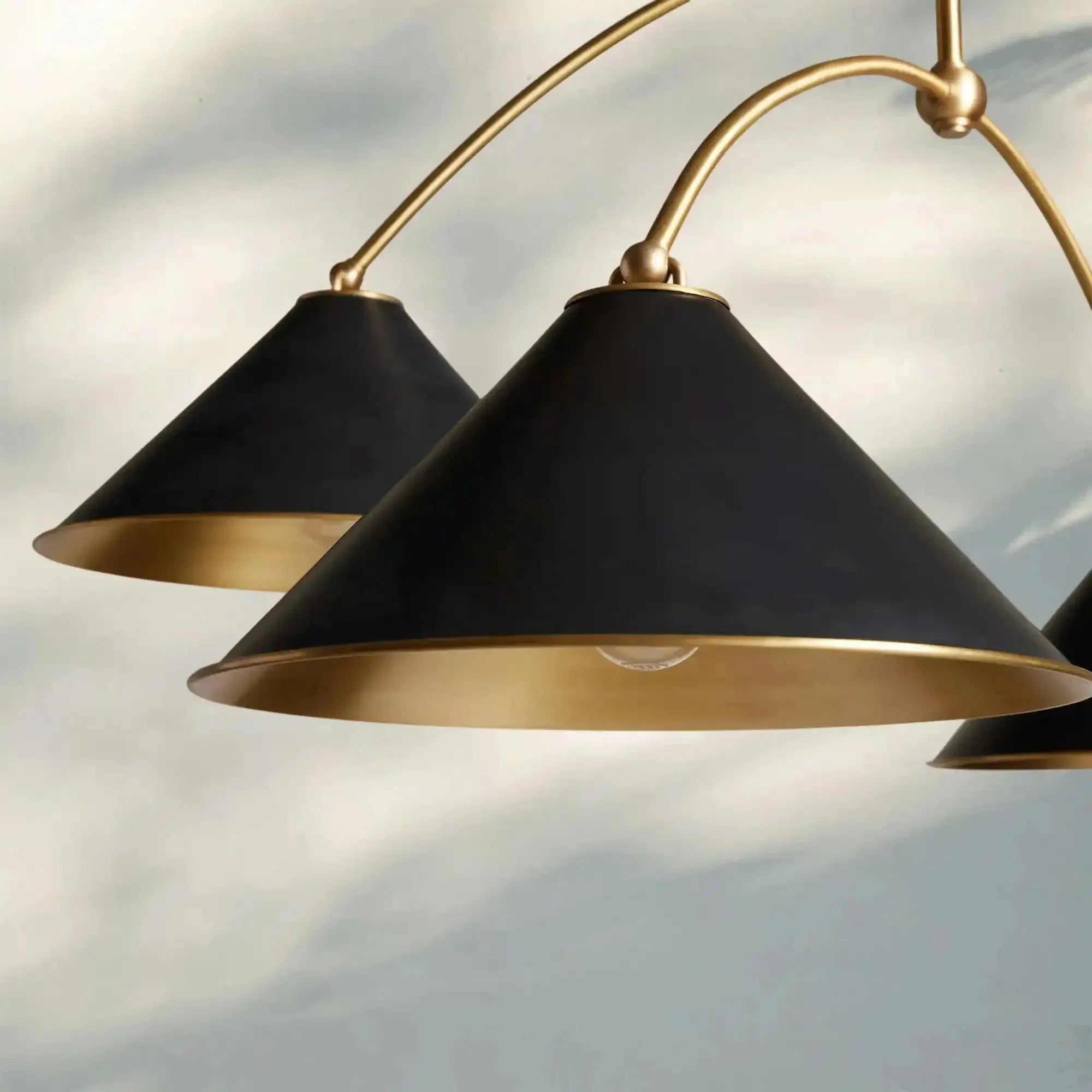 Arno 4 - Light Round Chandelier - Arialamps