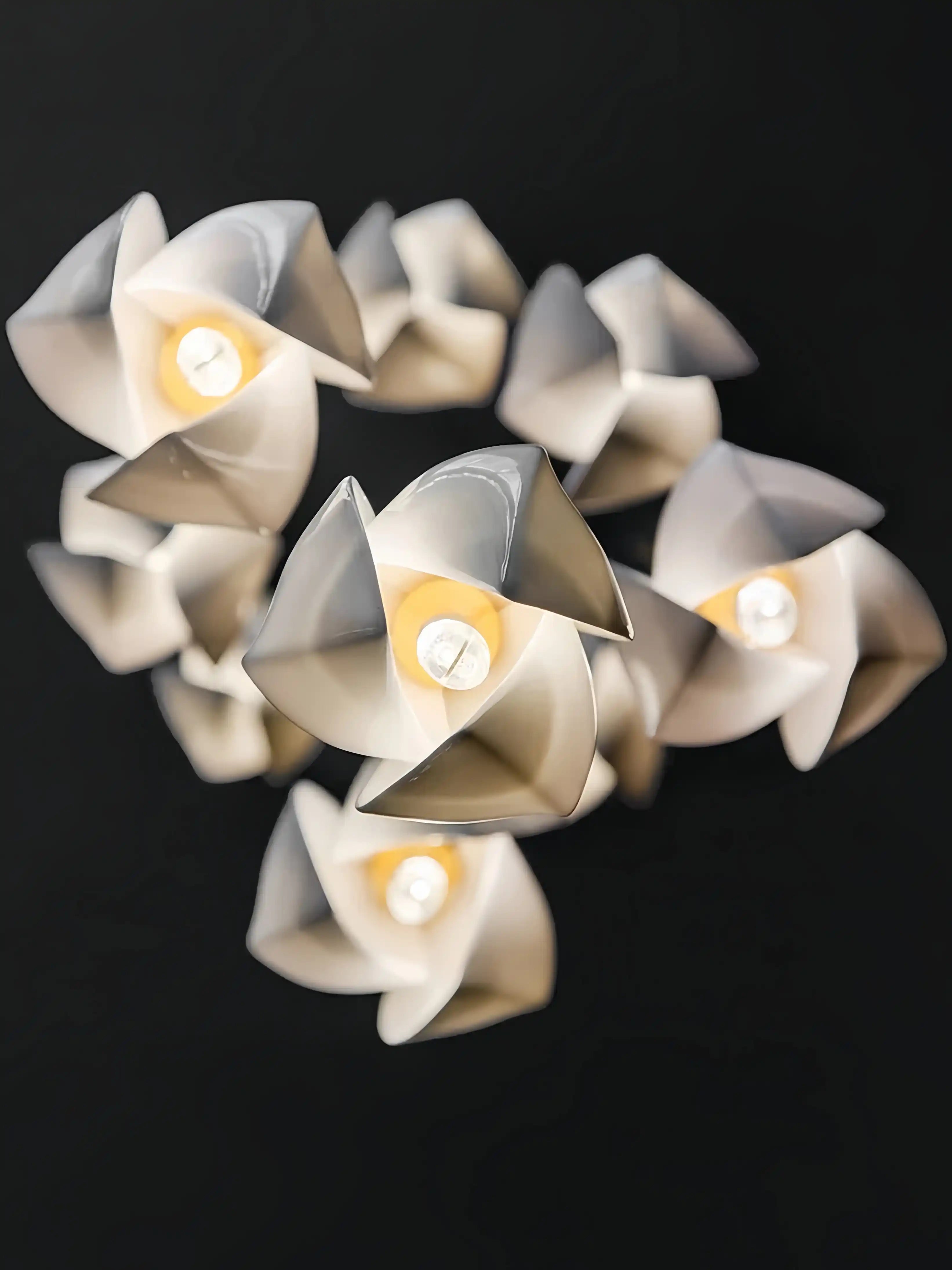 Bloom Chandelier-Arialamps