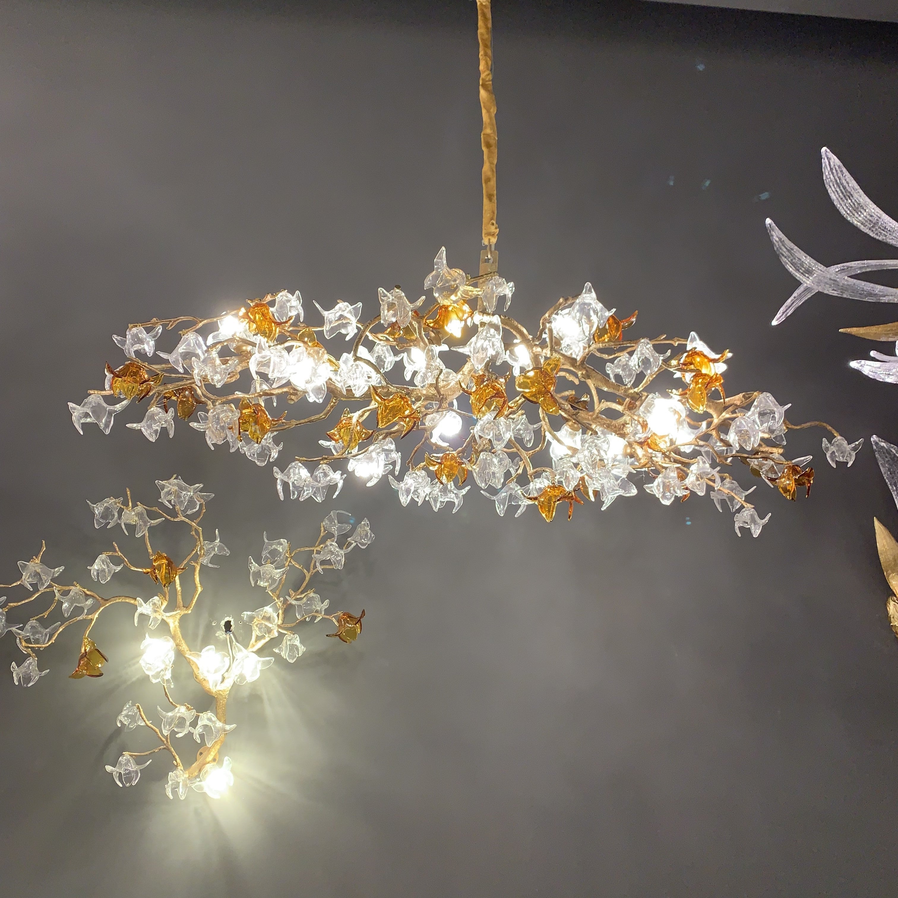 Designer Favorite Brass Branch Chandelier with Artistic Flower Glass for Dining Room Living Room and Kitchen Island-Chandeliers-Linear/12 Lights/L39.4"*W15.75"*H15.75"-Warm Light-Arialamps