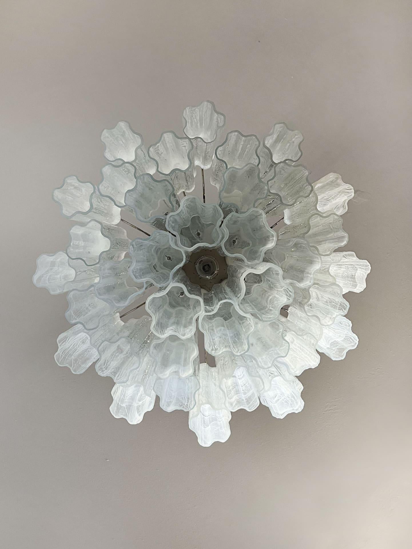 Murano Chandelier – 36 tubes – Alabaster white-Arialamps