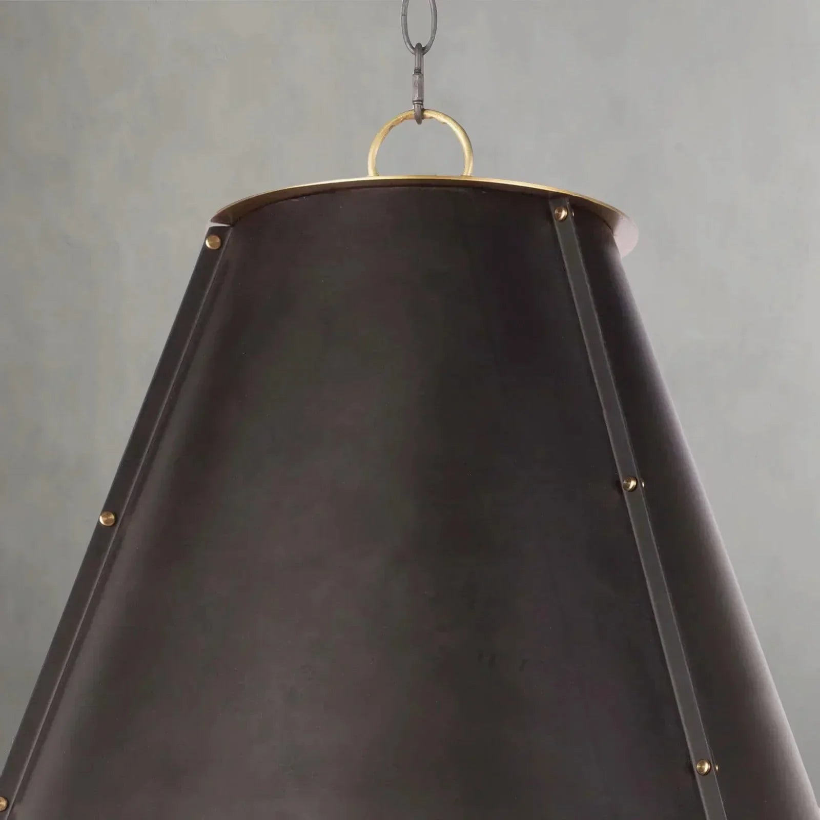 Vertelle Maid Chandelier Large - Arialamps